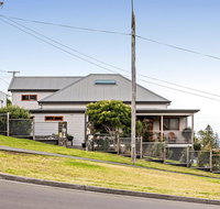 Corner Cottage - Holiday Cairns