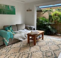 Cosy Backyard Apartment Close To Miami Beach - Holiday Cairns