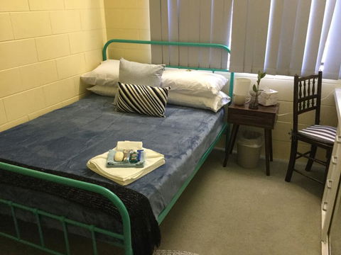 Cosy Bed And Breakfast - Holiday Cairns 0