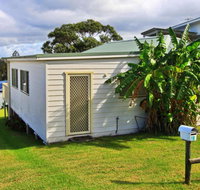 Cosy cottage by the sea - Holiday Cairns