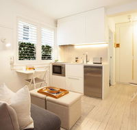 Cosy Flat in Art Deco Building Minutes From City - Holiday Cairns