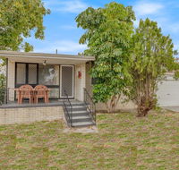 Cosy Neat and Convenient Holiday House - Holiday Cairns