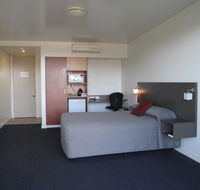 Country Roads Motor Inn Dysart - Holiday Cairns