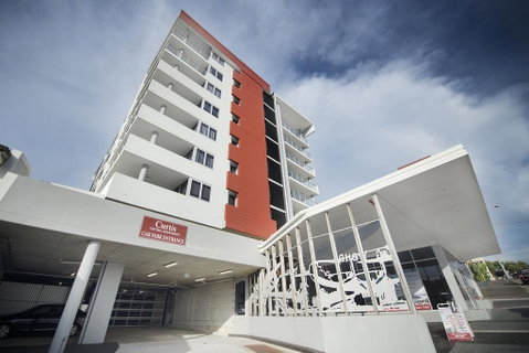 Curtis Central Apartments - Holiday Cairns 0