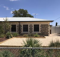 Cute and Cosy II - Events Workers Getaways. - Holiday Cairns