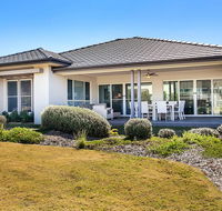 Cypress Point Lodge - Holiday Cairns