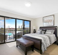 Cypress Townhouse 17 - Suite - Holiday Cairns