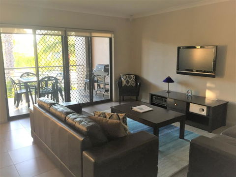 Cypress Waterview Spa Apartment - 37B - Holiday Cairns 3