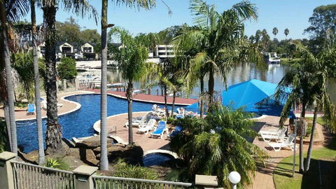 Cypress Waterview Spa Apartment - 37B - Holiday Cairns 0