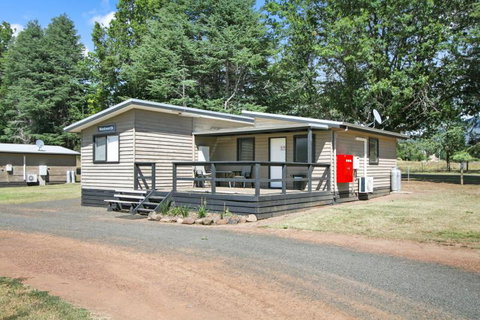 Dargo River Inn - Holiday Cairns 3