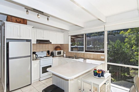 De Angelis Beach House - Holiday Cairns 2