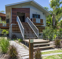 Deb's Shed - Holiday Cairns