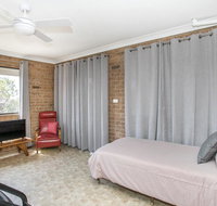 Deering 106 ULLADULLA - Holiday Cairns