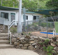 Del-Haven Opposite Alma Bay - Holiday Cairns