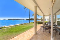 Book Salamander Bay Accommodation Vacations Holiday Cairns Holiday Cairns