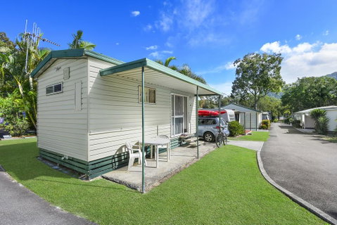 Diamond Waters Caravan Park - Holiday Cairns 1