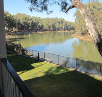 Discovery Parks - Maidens Inn Moama - Holiday Cairns