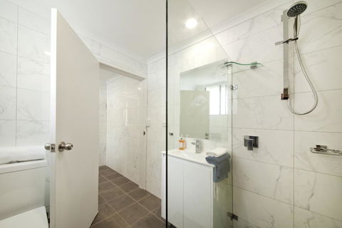 Divine Early-Sydney Home - The Rocks - Holiday Cairns 3