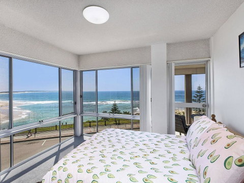 Dolphin Court 12 - Holiday Cairns 1