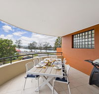 Dolphin Cove - Apt 5 - Holiday Cairns