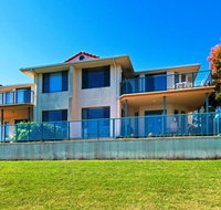 Dolphins 2 7 Commodore Crescent - Holiday Cairns