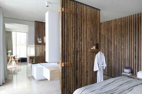 Drift House - Holiday Cairns 1