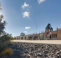 Drouin Motel - Holiday Cairns