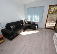 Dunbar Court Unit 4 at South West Rocks - Holiday Cairns