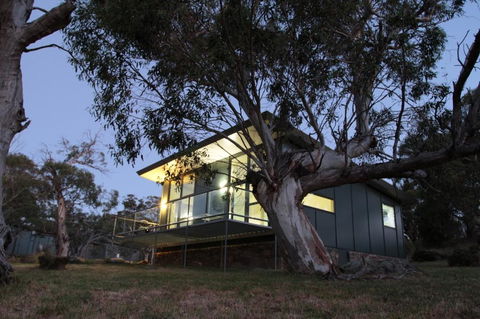 Ecocrackenback 19 - Sustainable Chalet Close To The Slopes - Holiday Cairns 0