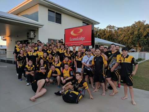 Econo Lodge Beachside - Holiday Cairns 1