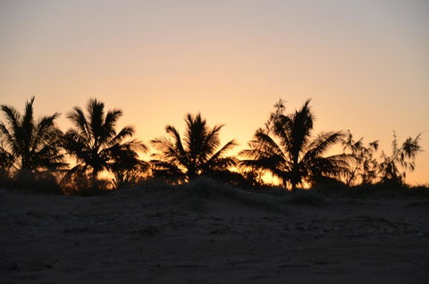 Econo Lodge Beachside - Holiday Cairns 3