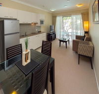 Eden by the Bay - Holiday Cairns