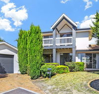 Elizabeth Grove 3 - Holiday Cairns