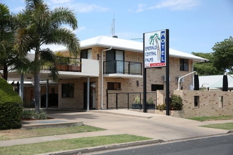 Emerald Central Palms Motel - Holiday Cairns 0