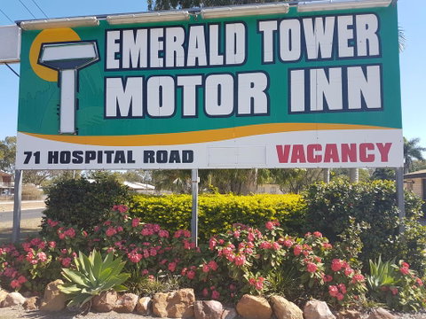 Emerald Tower Motor Inn - Holiday Cairns 0