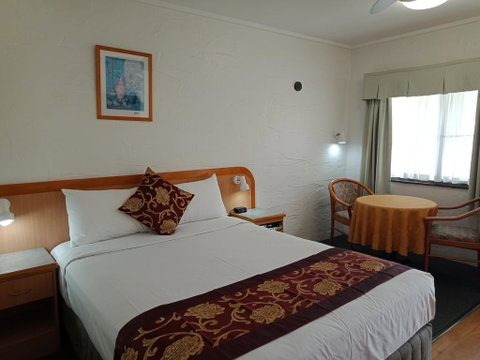 Espana Motel - Holiday Cairns 0