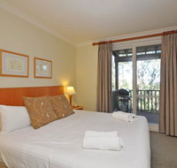 Executive 1 bedroom Spa Villa located within Cypress Lakes Resort - Holiday Cairns