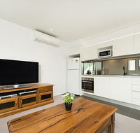 Executive Luxury Apartment - Holiday Cairns