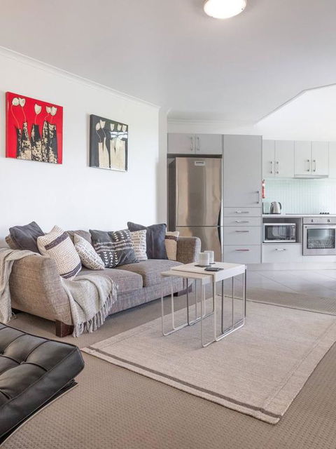 Fabulous Kangaroo Point 3 Bedroom Apartment - Holiday Cairns 3