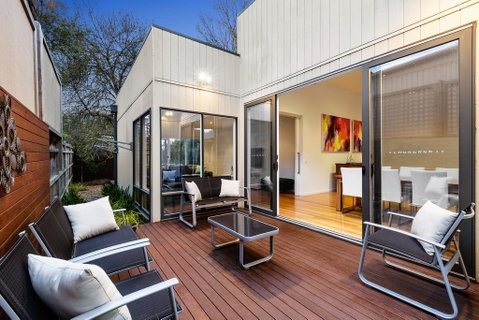 FAIRSEA RETREAT - RYE - Holiday Cairns 3