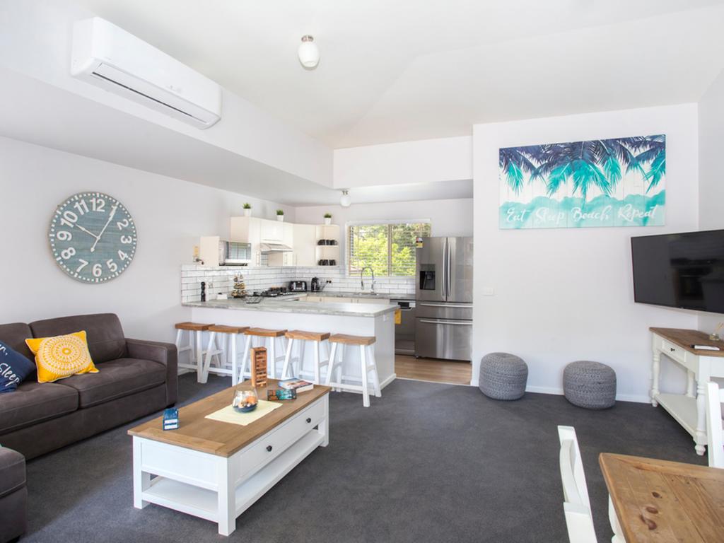 Mollymook NSW Holiday Cairns
