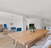 Family holiday paradise - new modern beach house - Holiday Cairns