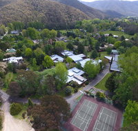 Feathertop Chalet - Holiday Cairns