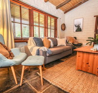 Feathertop Retreat - Holiday Cairns
