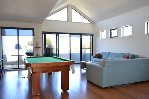 Fischer Torquay By Gold Star Stays - Holiday Cairns 3