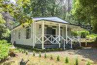 Franklin - An Escape to the Country