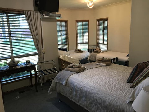 Fullcircle Farm - Holiday Cairns 3
