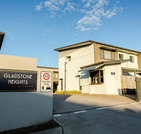 Gladstone Heights Executive Apartments - Holiday Cairns