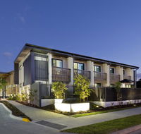 Glen Hotel and Suites - Holiday Cairns