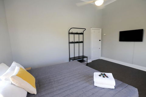 Great Northern Hotel - Holiday Cairns 2